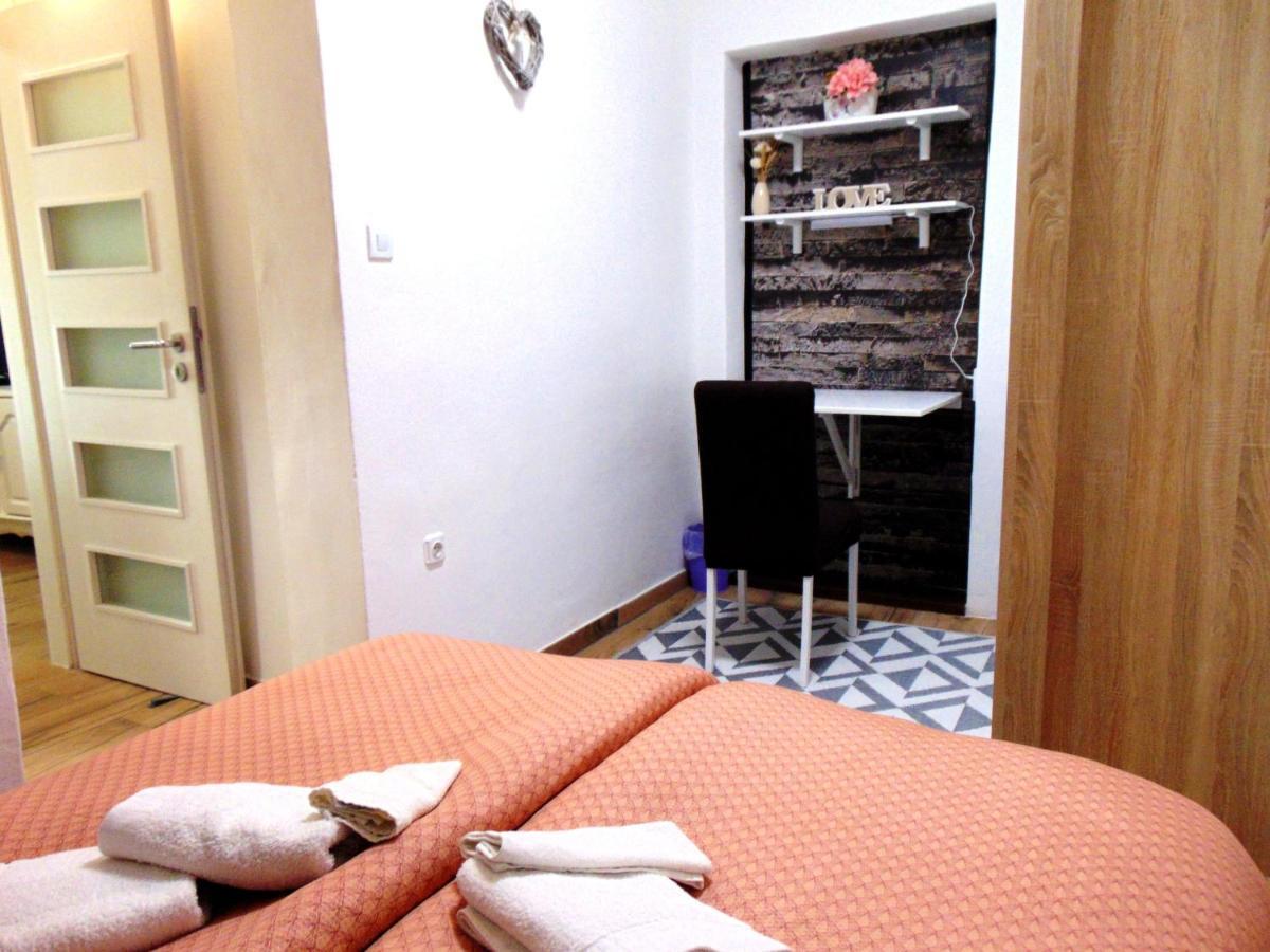 Apartment Rustica Zadar With Exclusive Use Of The Pool-Ground Floor ภายนอก รูปภาพ